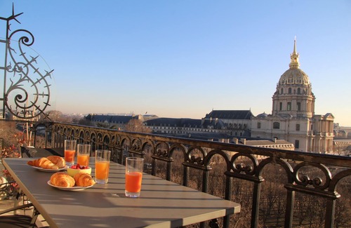 Faubourg Saint-Germain Appartement | Incroyable vue sur les Invalides - 2CH / 2SDB avec A/C dans le 7ème