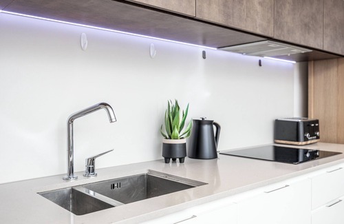 Vauxhall Appartement | Luxury 2 BD with Gym Pool Sauna next US embassy and 8 min to London Eye Big Ben