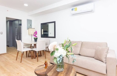 Marbella Appartement | Luxury 2 bedroom apt free parking