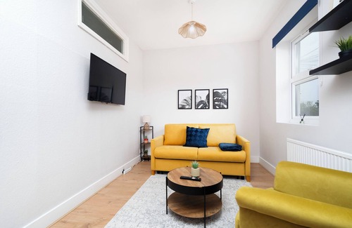 Northumberland Park Copropriété | Luxury 2 Bedroom Apartment. A Quick 5 Minute Walk from Tottenham Hotspur Stadium