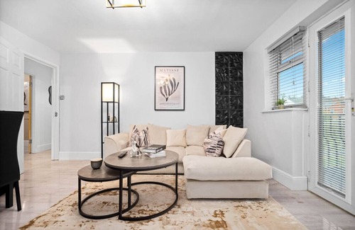 Birmingham Maison | Luxury 2 Bedroom House - Parking - Netflix - Selly Park