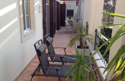Almancil Appartement | Appartement luxueux de 2 chambres à coucher avec vue sur le golf près de la plage de Quinta do Lago