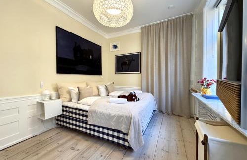Copenhagen K Appartement | Luxury 260 sqm with 4BR overlooking Kings Garden