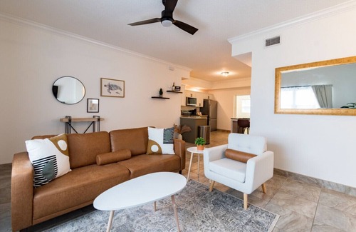 Crescent Beach Copropriété | Luxury 2BD 2BTH - Condo #5