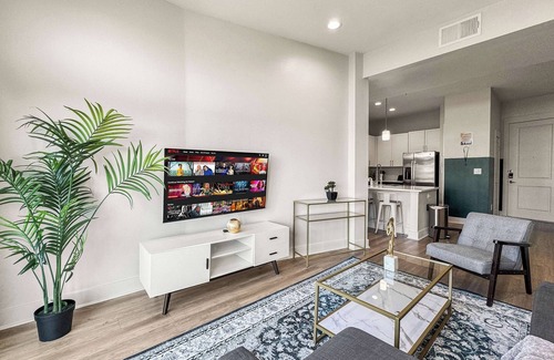 Deep Ellum Appartement | Luxury 2BD | Deep Ellum | Free Parking | Pool+Gym