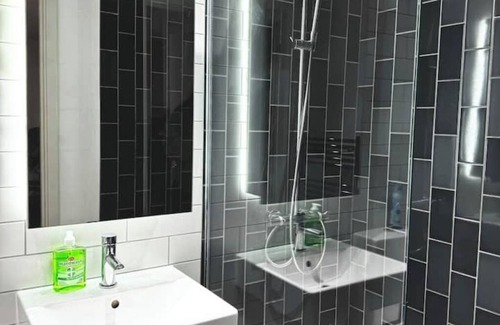 Docklands Appartement | Luxury 2Bed 2bath with Balcony