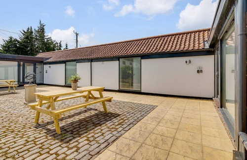 Hethel Maison | Luxury 2bed annex w/parking & outside space