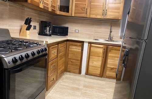 San Cristobal Appartement | Luxury 2BR 2BA APT W. AC & Garage