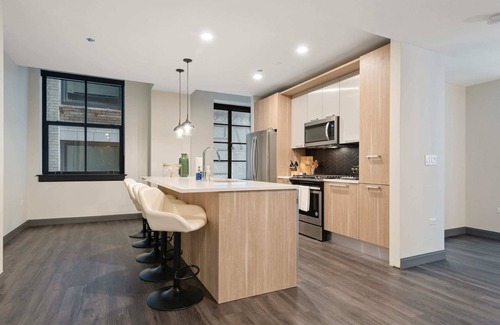Downtown Chicago Appartement | Luxury 2BR near Millennium Park + 5-Star Reviews
