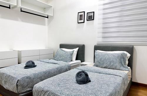 George Town Appartement | Luxury 2BR SunnySuite Sky Pool Breathtaking Views