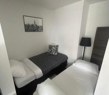 Bloor-Yorkville Appartement | Luxury 3-Beds Apartment in Yorkville with the Best City View in Downtown Toronto