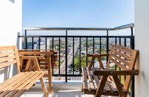 Nong Pa Khrang Appartement | Luxury 31st Top Floor Condo with Swimming Pool