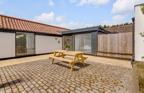 Hethel Maison | Luxury 3bed annex w/parking & outside space