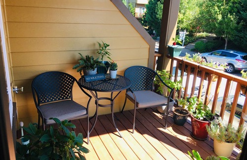 Five Oaks Maison | Nouvelle liste! Près de NIKE et OHSU. 3 chambres et 2. 5bath Nice Townhouse