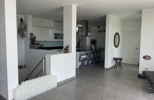 Jan Thiel Villa | Luxury 4 bed Villa - Private Pool - Sleeps 8