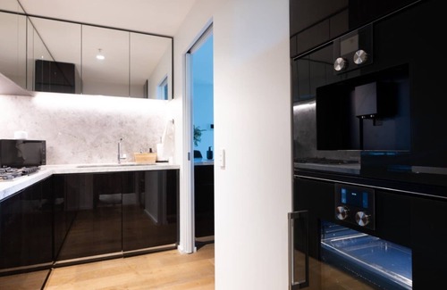 Melbourne Appartement | Luxury 4 Bedroom Apt - Parking, pool and views