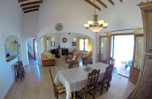 Monte Pego Villa | Luxe villa de 4 chambres - 10 places - piscine privée chauffée - imprenable sur mer