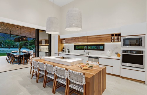 Tamarindo Maison | LUXURY 4B HOME WITH DAILY HOUSEKEEPING
