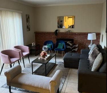 West San Jose Maison | Luxury 4B3B with Dual EnSuites, Parking, WiFI