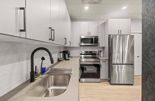 Center City Appartement | Luxury 4BD | Center City | 5 Beds | By JFK plaza