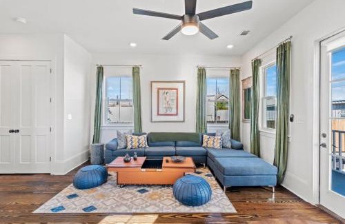 Dillard Maison | Luxury 4BD with Pool and off street parking
