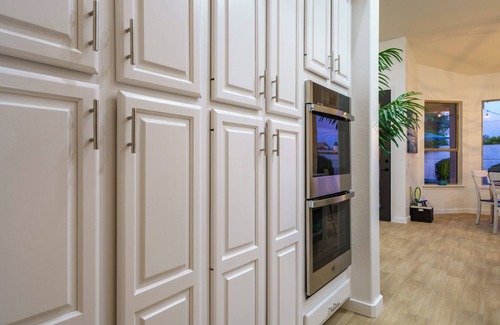 Dave Brown Arabian Estates Maison | Luxury 4BR w/Heated Pool Near Mayo & Golf