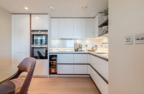 Paddington Appartement | Luxury 4th floor 2 bed with Balcony