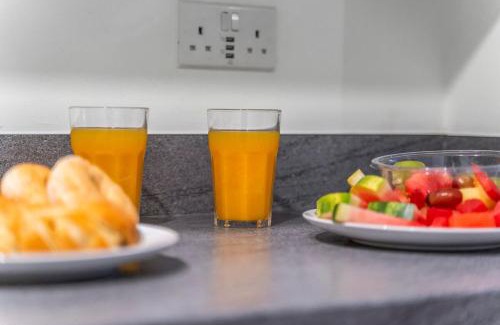 Birmingham City Centre Appartement | Luxury 5 bedroom House With FREE Parking and Pool Table