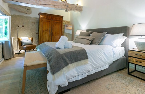 Pinel-Hauterive Villa | Luxury 6 bedroom (6 ensuite bath) villa in South West France - pool, A/C