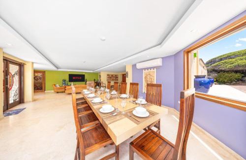 Santa Cruz Appartement | Luxury 6BR Nature Retreat Carpe Diem by Bocobay