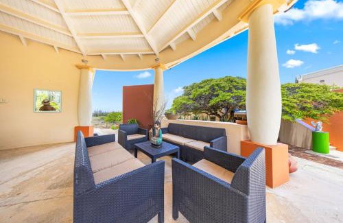 Santa Cruz Appartement | Luxury 6BR Nature Retreat Carpe Diem by Bocobay