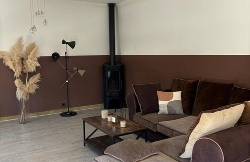 Saint-Pierre-des-Corps Appartement | Appt de standing-350 m de la gare SNCF Saint pierre des corps- Châteaux Loire