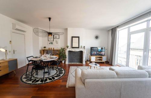 Mons Appartement | Luxury Apart' MONS City Center with Terrace