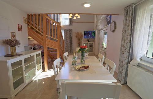 Lika-Senj Appartement | Luxury Apartman Alex with sauna