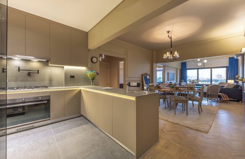 Zamalek Appartement | Luxury Apartment with Nile River Views