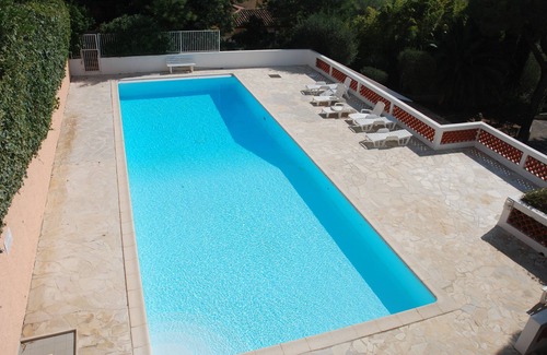 Cavalaire-sur-Mer Appartement | luxury appt in Art Nouveaux house with pool and spectacula sea views