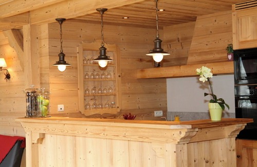 Morzine Appartement | Appartement de prestige, au calme, 14 pers, vue exceptionnelle, sauna et jacuzzi