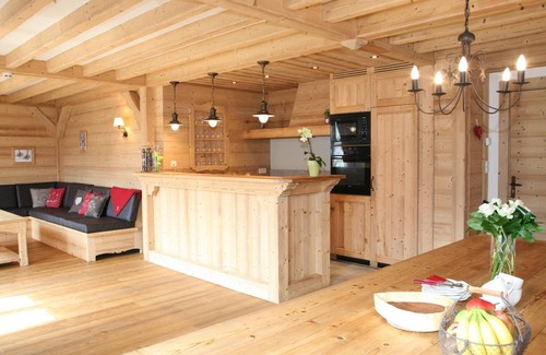 Morzine Appartement | Appartement de prestige, au calme, 14 pers, vue exceptionnelle, sauna et jacuzzi