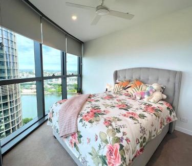 Brisbane Central Business District Maison | Luxury apartment at Queens Wharf Tower