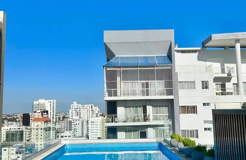 Yolanda Morales Appartement | Luxury apartment in Piantini Urbano Res. 12th floor