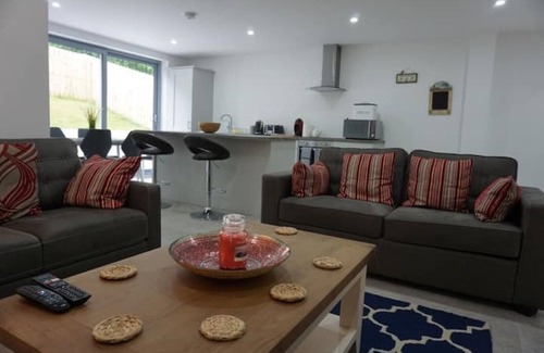 Lecemy Appartement | ★Luxury Apartment walking distance to Donegal Town ★