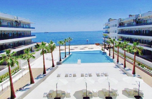 Ibiza Town Appartement | Appartement de luxe à Playa den Bossa en bord de mer