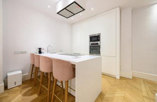 Justicia Appartement | Luxury apartment in the center of Madrid REI25