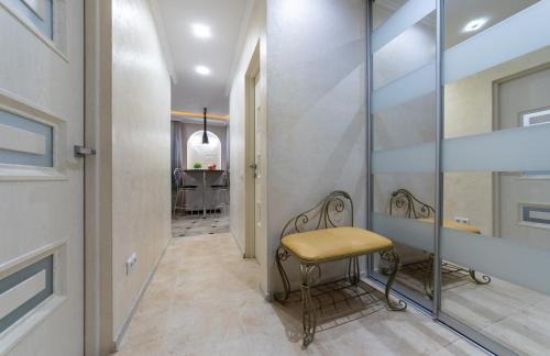 Lypky Appartement | Luxury Apartment near ТЦ Україна