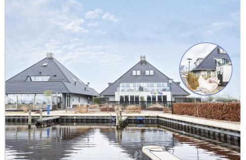 Offingawier Appartement | Luxury apartment near the water