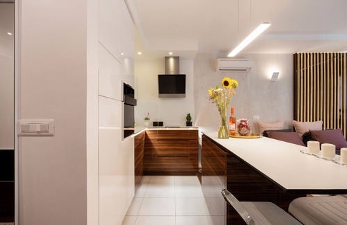 Novi Beograd Appartement | Frais et passionnant près de la rivière