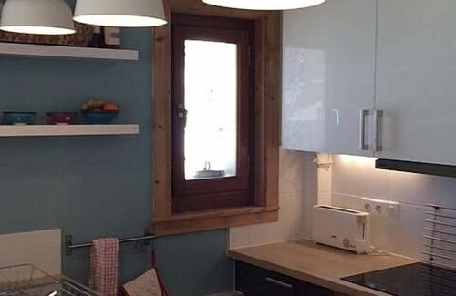 Morzine Appartement | Appartement de luxe pour 6 personnes. 350 m des remontées mécaniques et de la ville. Superbes vues, très bien coté.