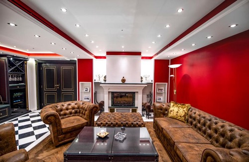 Sofia Appartement | Luxury Apartment Sofia - The Royal Safari Suite
