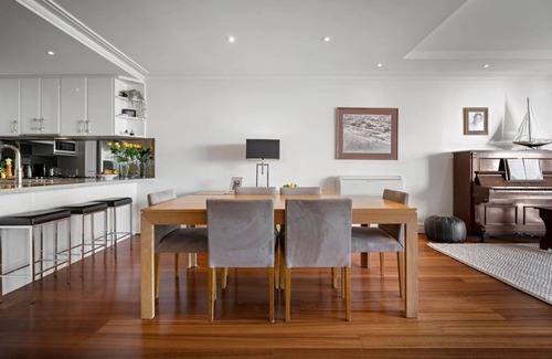Middle Park Appartement | Luxury apartment with spectacular bay views
