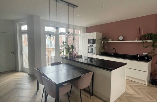Oud-Zuid Appartement | Luxury apartment with roof terrace | Amsterdam Oud-Zuid
